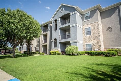 the cortland apartments fort worth.